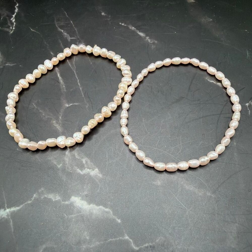 Unbranded Women's White and Pink Jewellery